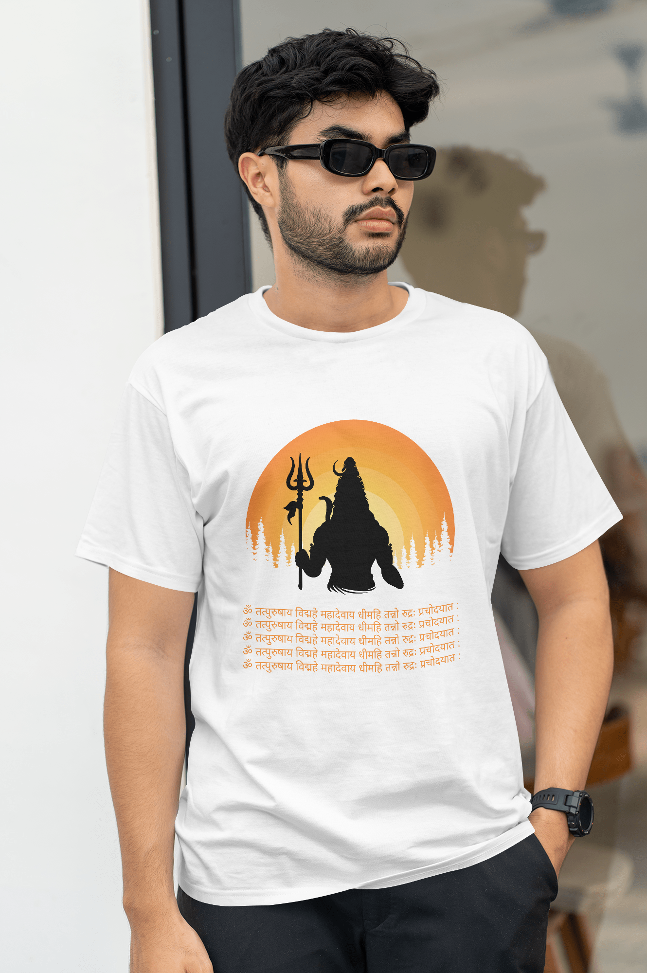 Om Tatpurushaya Vidmahe, Mahadevaya Dhimahi, Tanno Rudrah Prachodayat T-Shirt